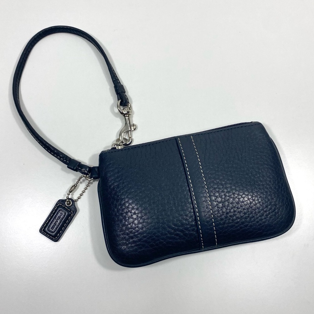 Vintage Coach Black Pebbled Leather Wristlet Clutch Pochette Wallet Change Purse